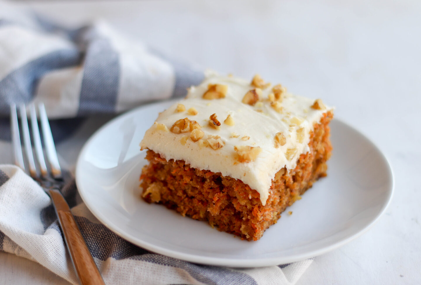 CARROT CAKE WITH CREAM CHEESE FROSTING
