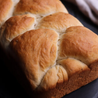 Aniseed Bread