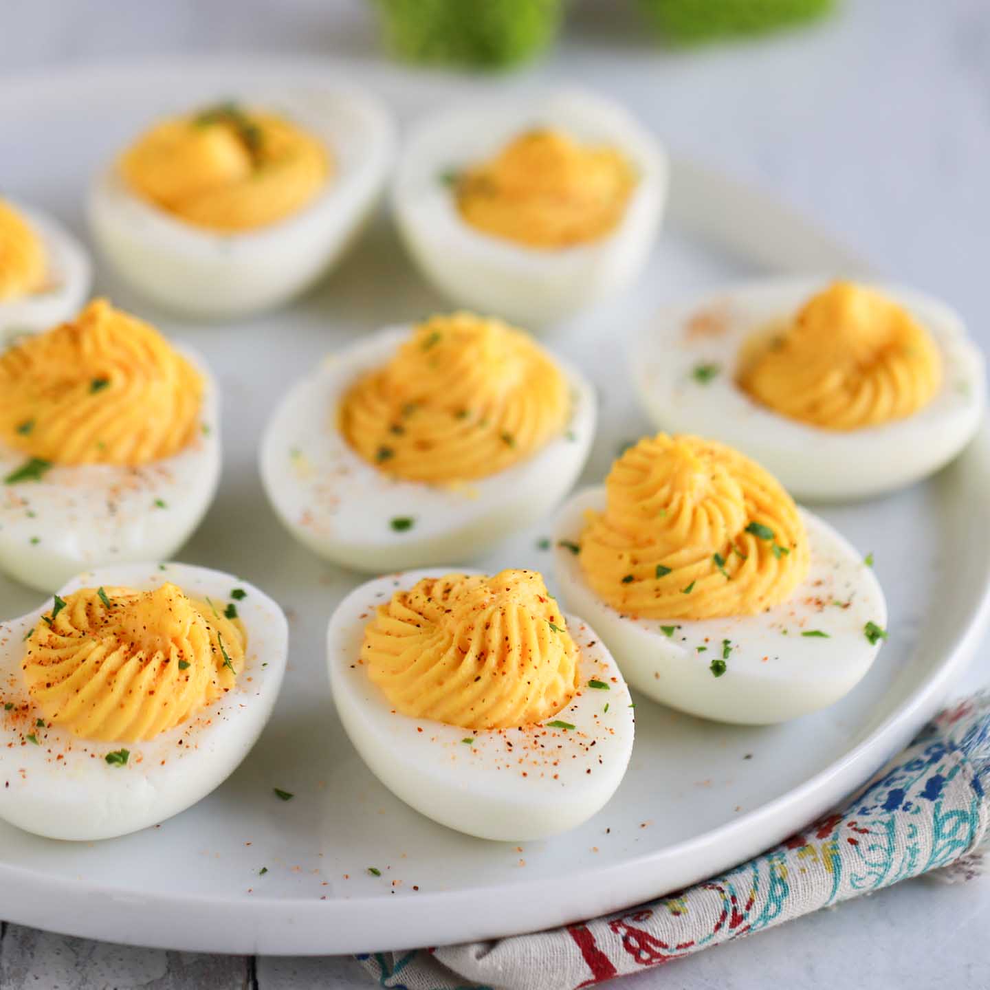 How to make easy and delicious classic Deviled Eggs