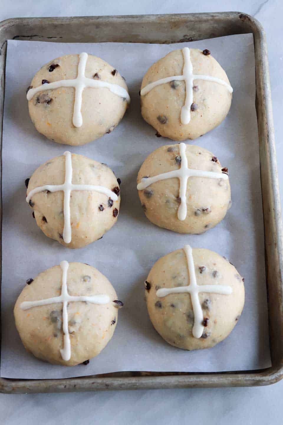 buns with the flour cross.