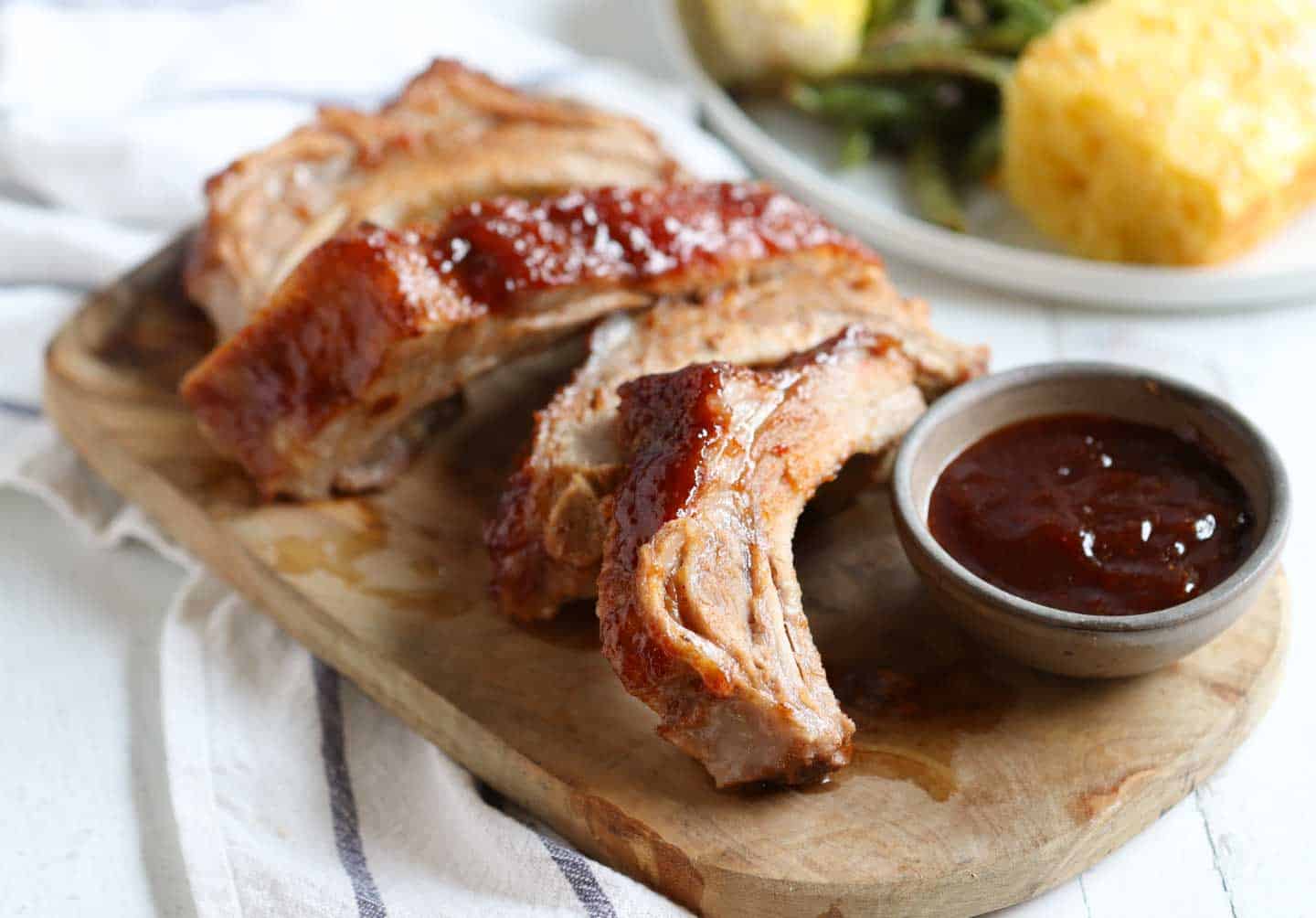 Juicy bbq ribs made in the oven